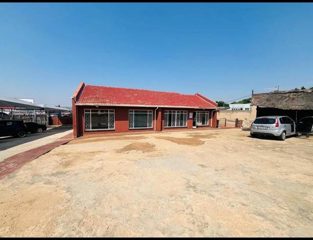 BUSINESS FOR SALE IN ALBERTON NORTH